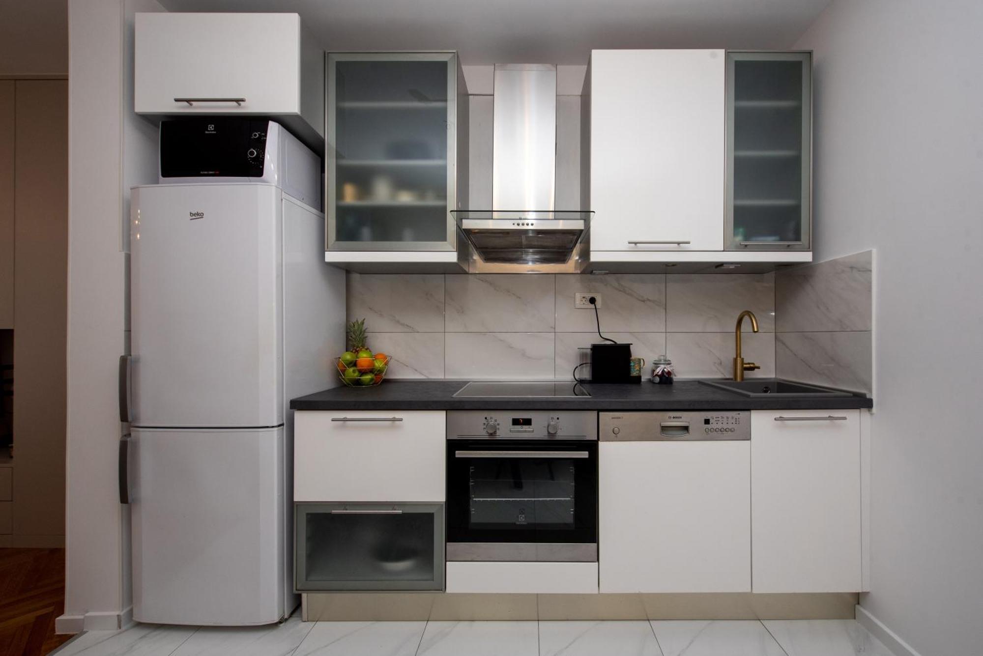 Royal Elegance Apartman สปลิท ภายนอก รูปภาพ